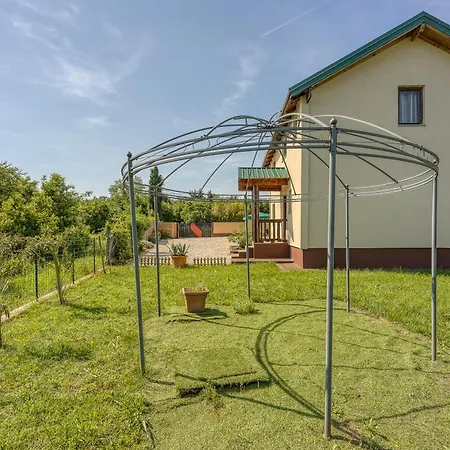Villa Minja With Private Pool - Happy
