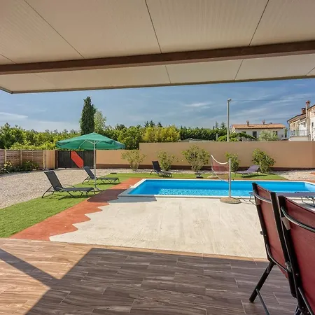 Minja With Private Pool - Happy Umag